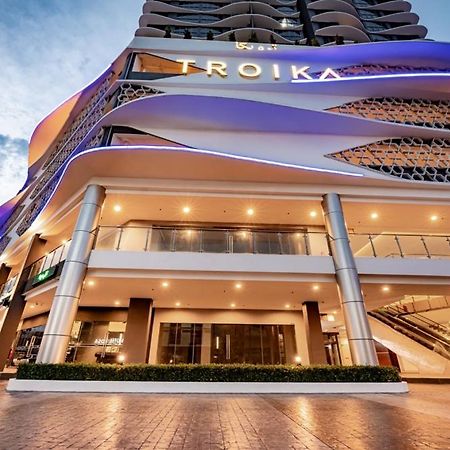 Golden Troika Kota Bharu - 2 Bedrooms Exteriör bild