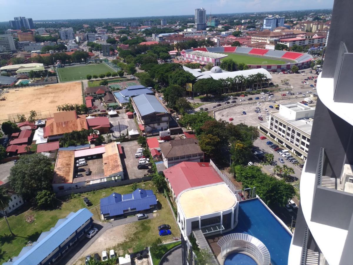 Golden Troika Kota Bharu - 2 Bedrooms Exteriör bild